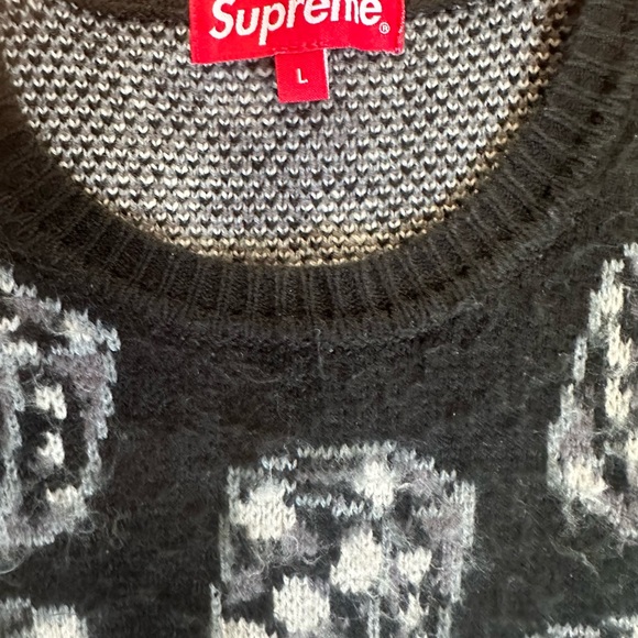 Supreme dice sweater fall/winter 2022 - Picture 2 of 5